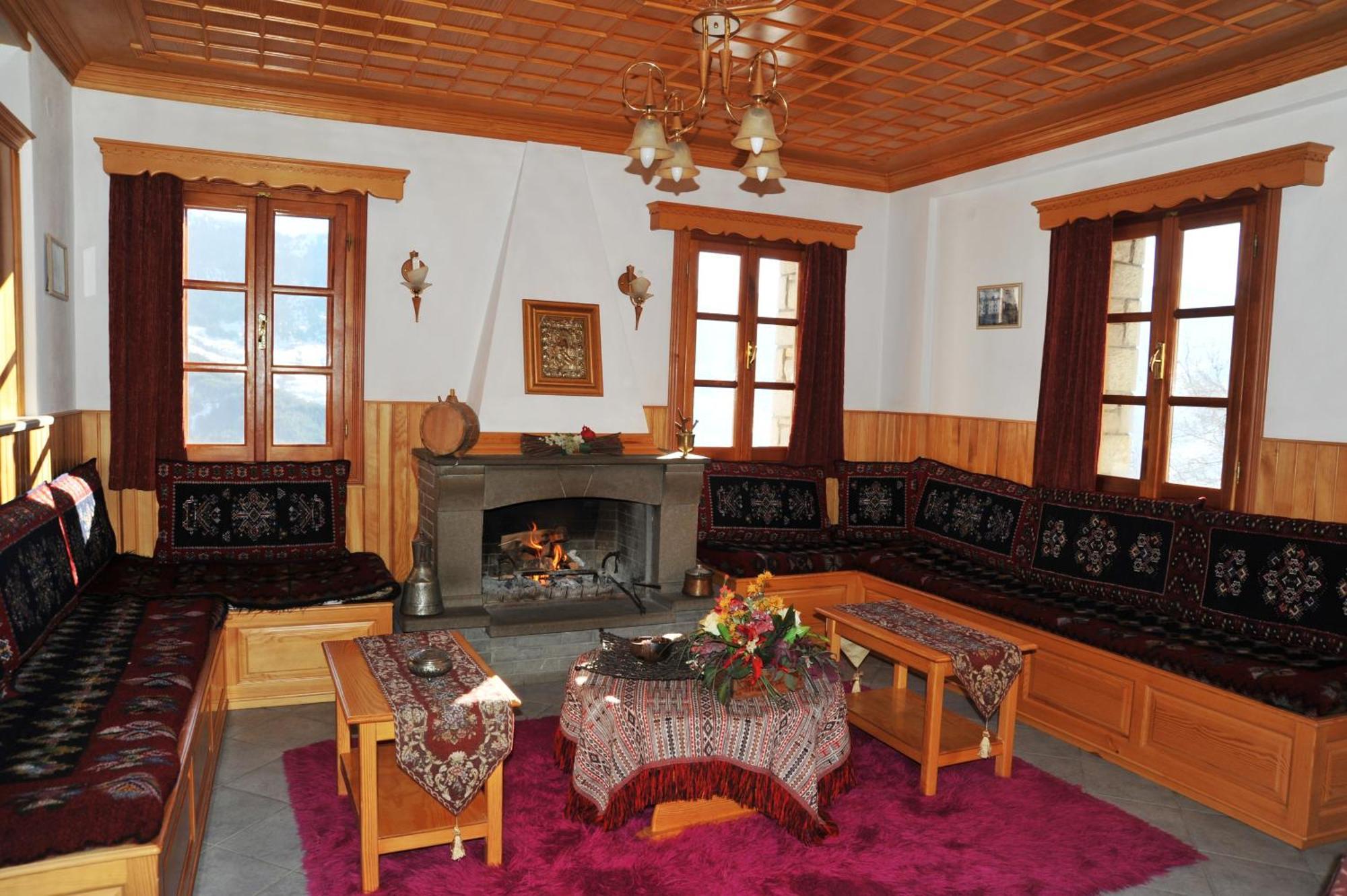 Hotel Anax Metsovo Esterno foto